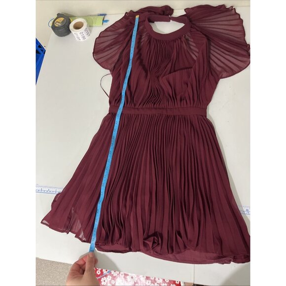 Revolve Keepsake Wine-Coloured Pleated Mini Halter Dress Womens Size S - Picture 13 of 14
